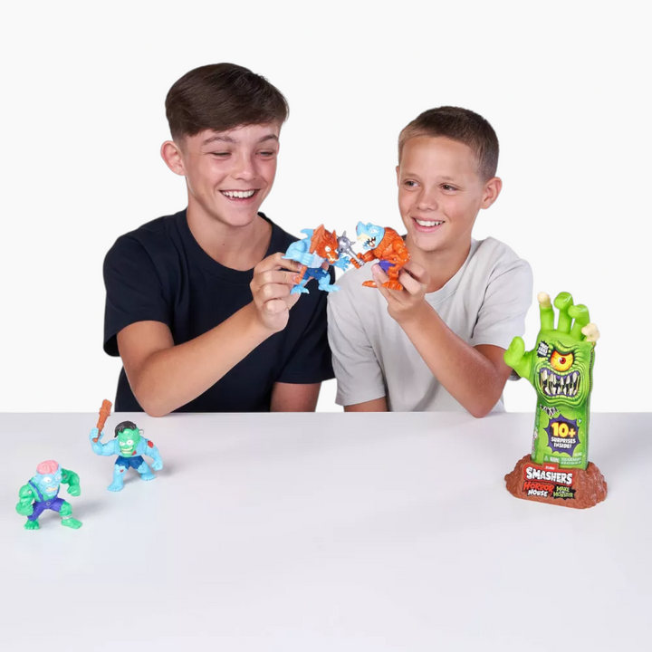 Zuru Smashers Horror House Dissect Series 1 action figure with hidden surprises