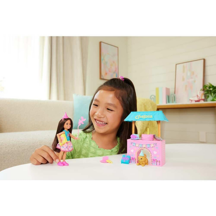 Barbie Club Chelsea Birthday Surprise Doll and Accessories
