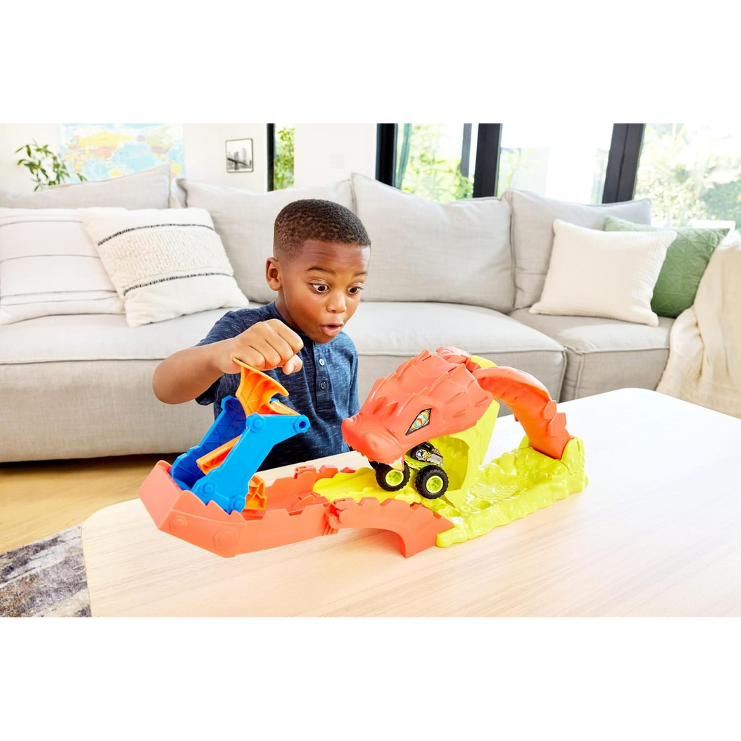 Hot Wheels Monster Trucks Snake Slam Takedown Playset