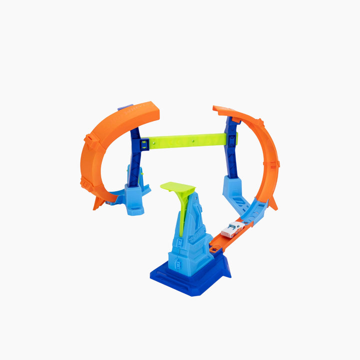 Hot Wheels Stunt Tracks Corkscrew Jump Champion