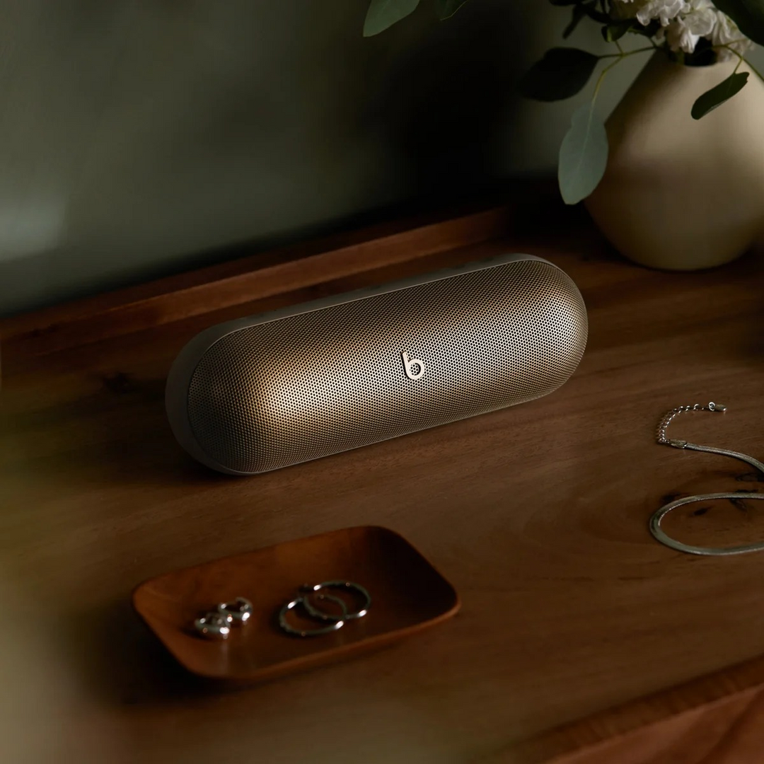 Beats Pill Wireless Bluetooth Speaker