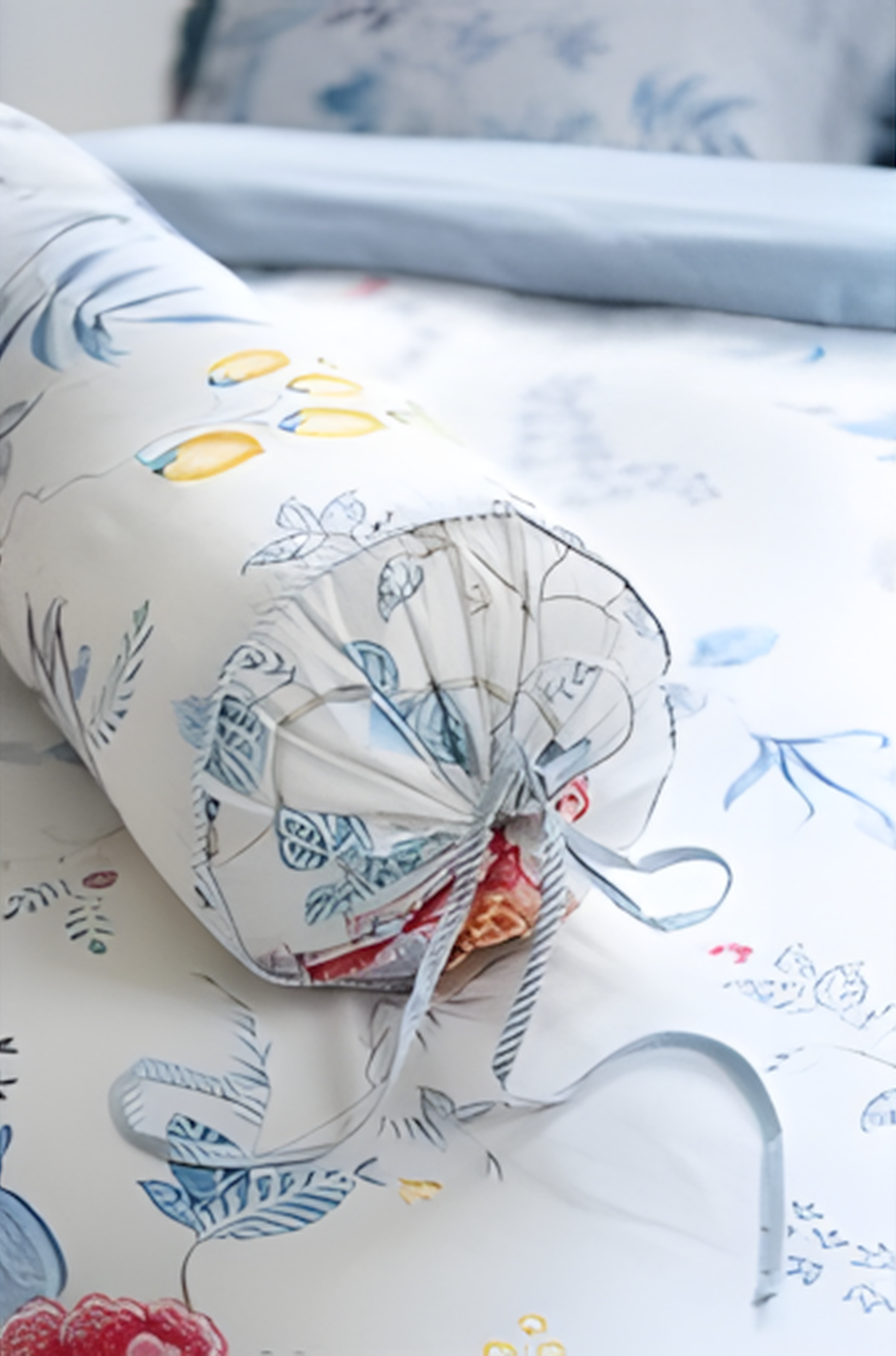 PIP Studio Flower Festival Filled Cushion 22x70 cm White