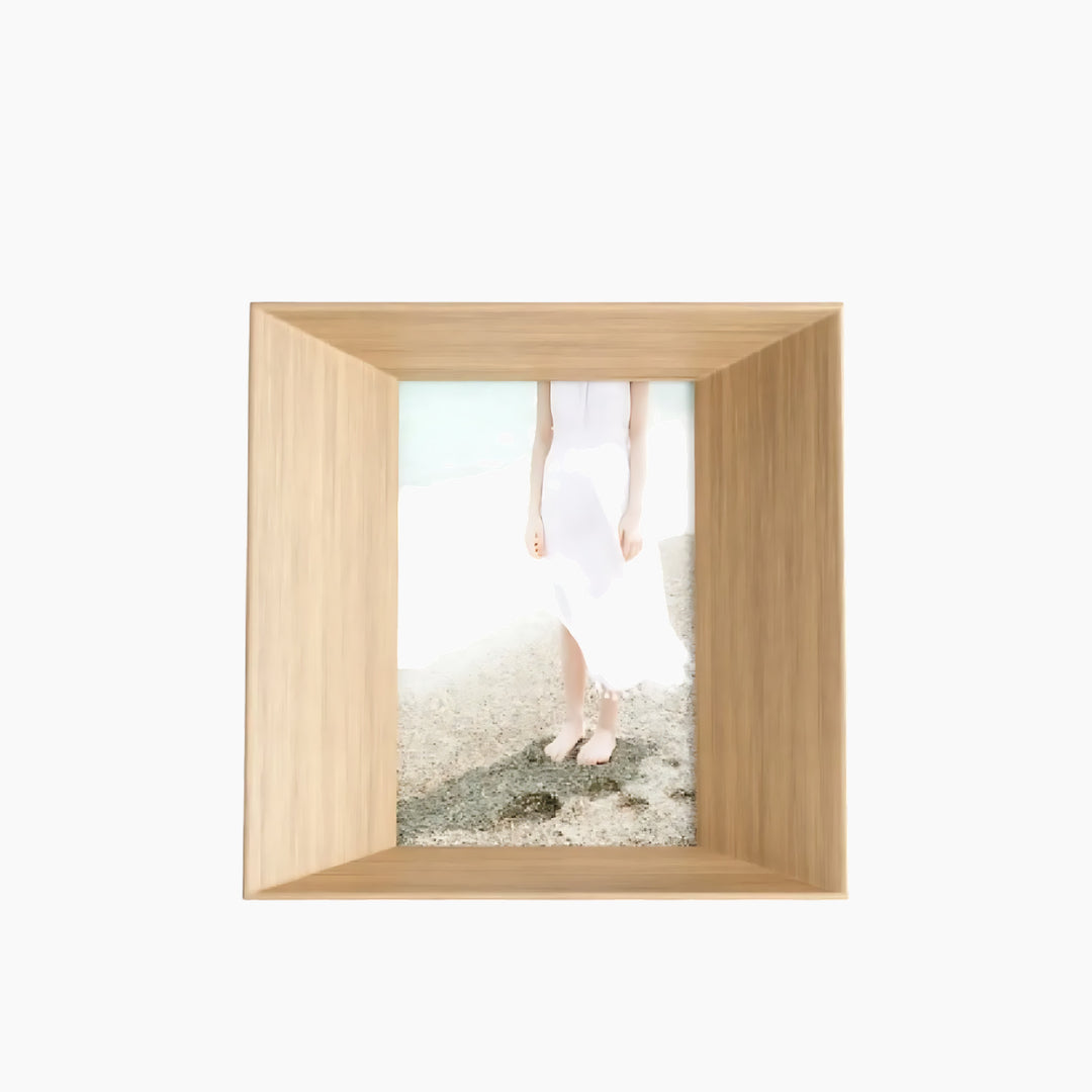 Umbra "Lookout" Photo Frame - Wood - Natural