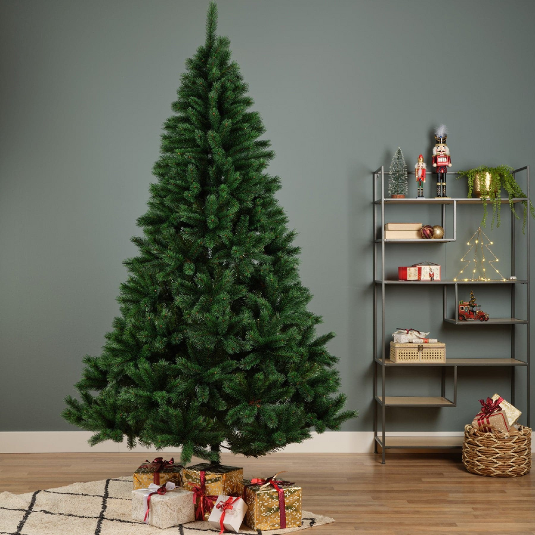 Canada Spruce Christmas Tree – Realistic Hinged Artificial Tree 210 Cm