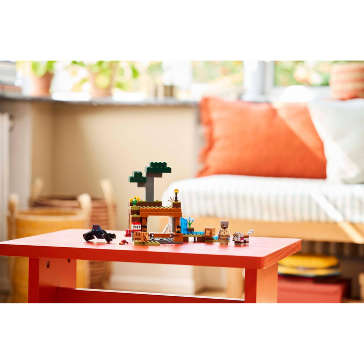 LEGO رحلة منجم المدرع - 247 قطعة
