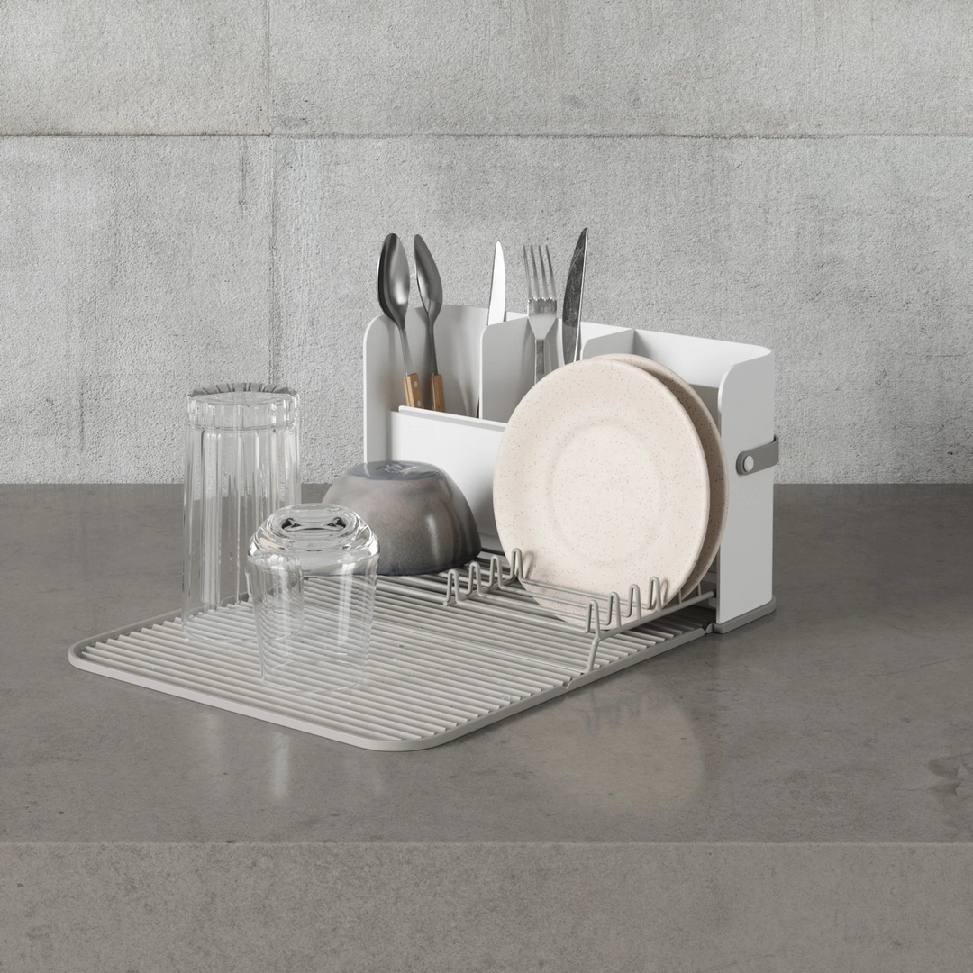 Umbra Sling Plastic Dish Rack in white