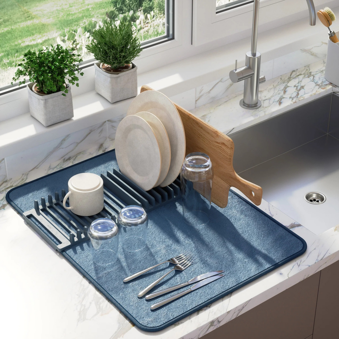 Umbra Udry drying mat in slate blue