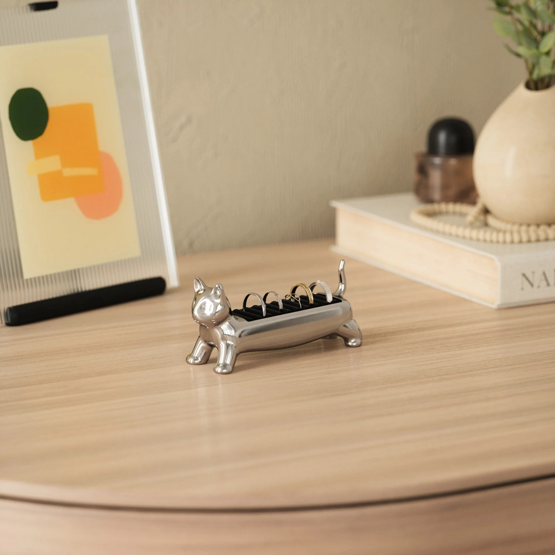 Umbra Ali Cat ring holder in chrome finish