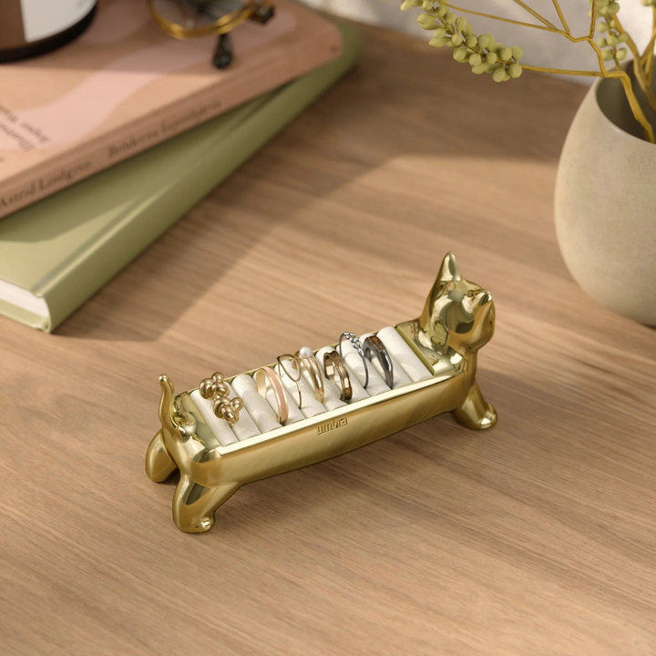 Umbra Ali Cat ring holder in brass finish