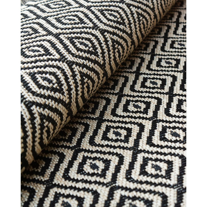 Spazio Home Diamond Grid Monochrome Rug - HUNA