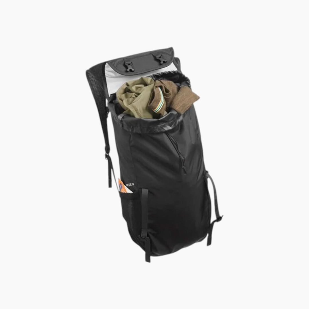 CamelBak Arete 18 Hydration Pack
