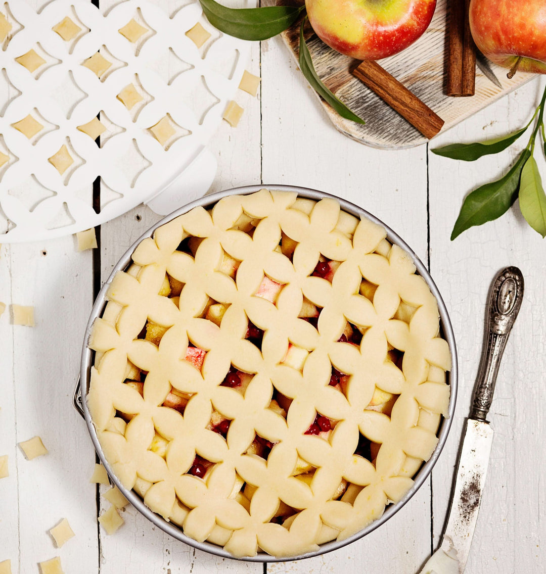 Decora Arabesque Crust Cutter Pie and Tart Cutter - HUNA