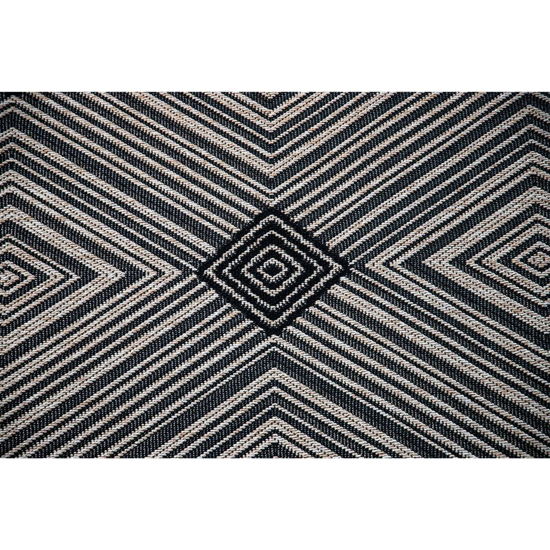 Grace Geometric Diamond Rug