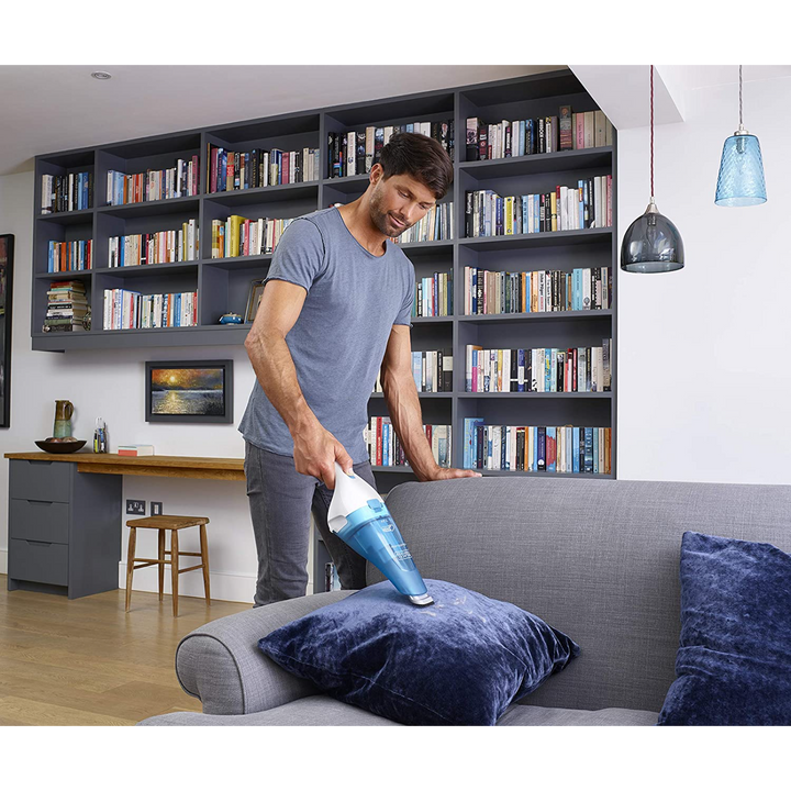 Black + Decker 3.6V WetDry Dustbuster Hand Vac w Accs