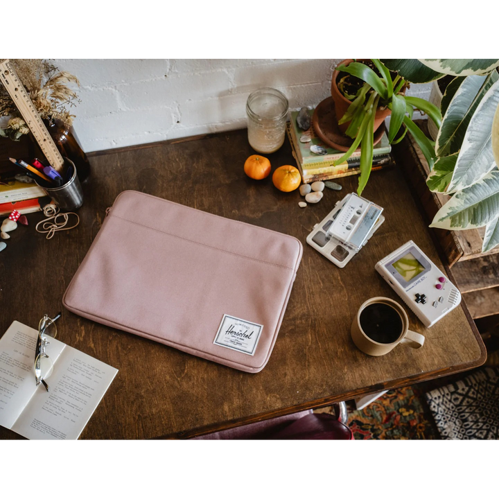Herschel Anchor 15-16 Inch Sleeve