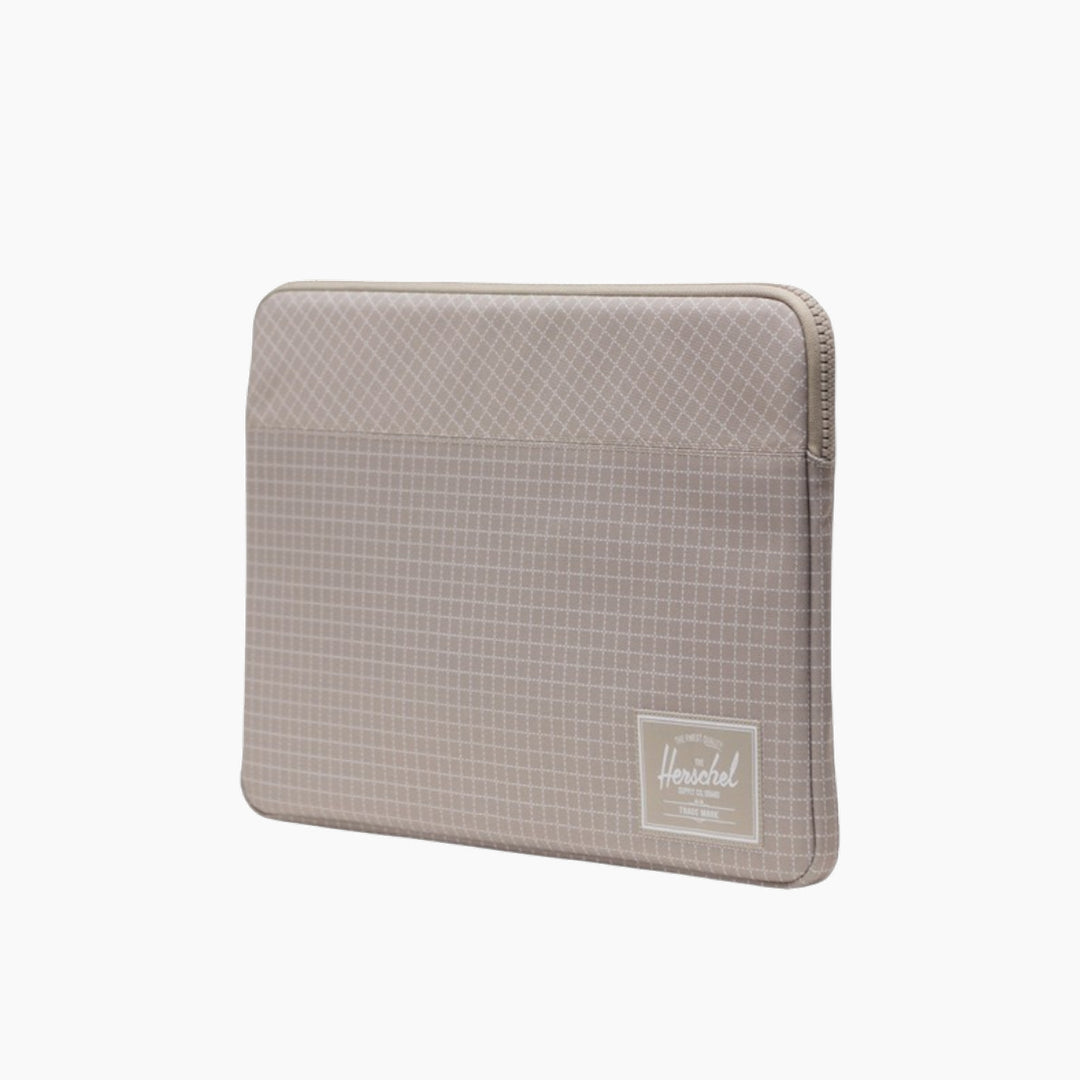 Herschel Anchor 15-16 Inch Sleeve