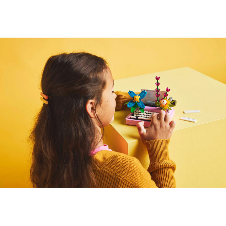 LEGO Typewriter with Flowers- 363 Pcs