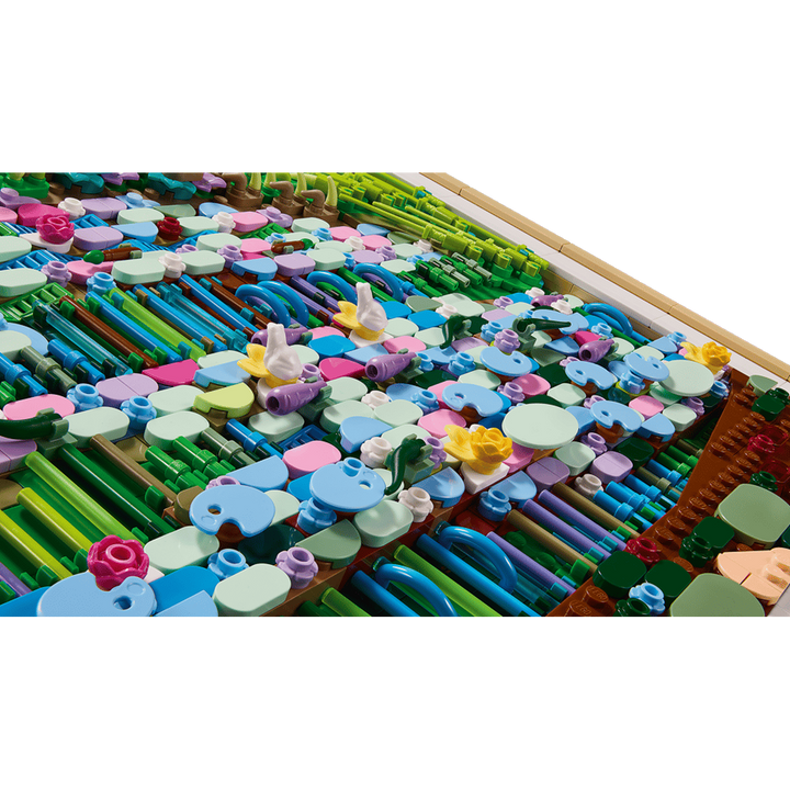 LEGO Claude Monet – Bridge Over a Water Lily Pond