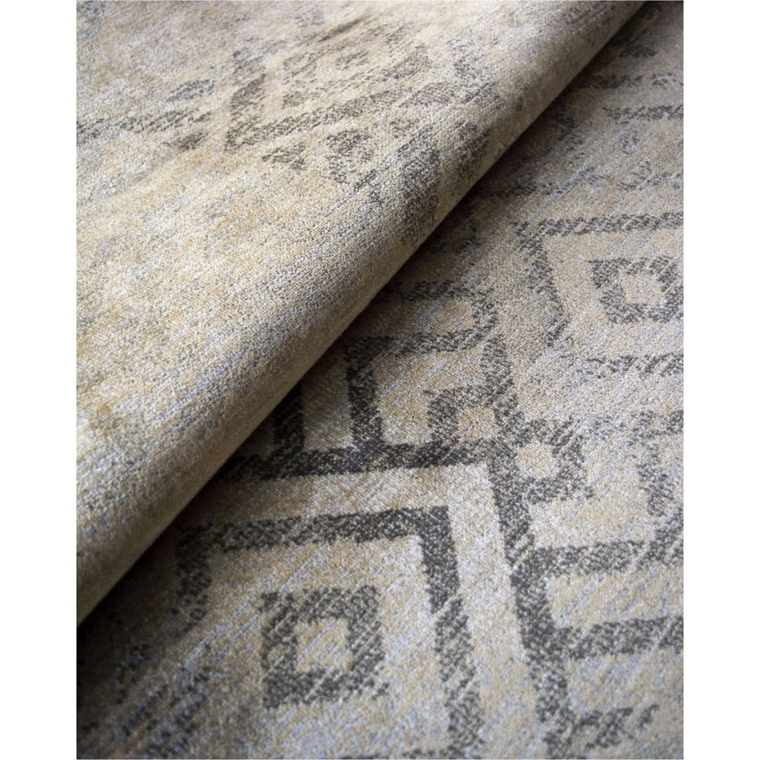 Spazio Home Rustic Tribal Pattern Rug