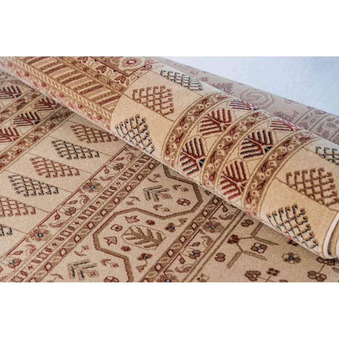 Spazio Home Antique Beige Persian Rug - HUNA