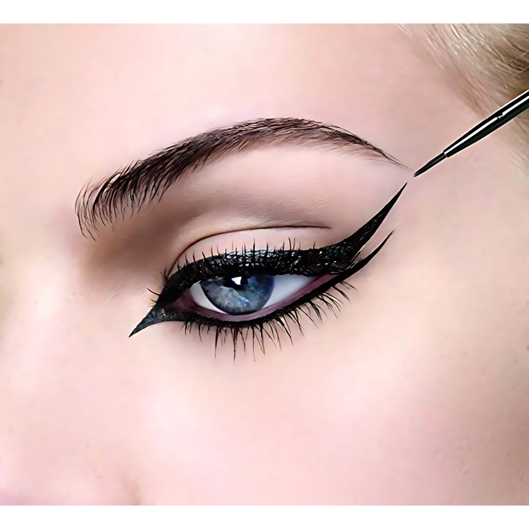 Bourjois Liner Pinceau waterproof liquid eyeliner in Ultra Black