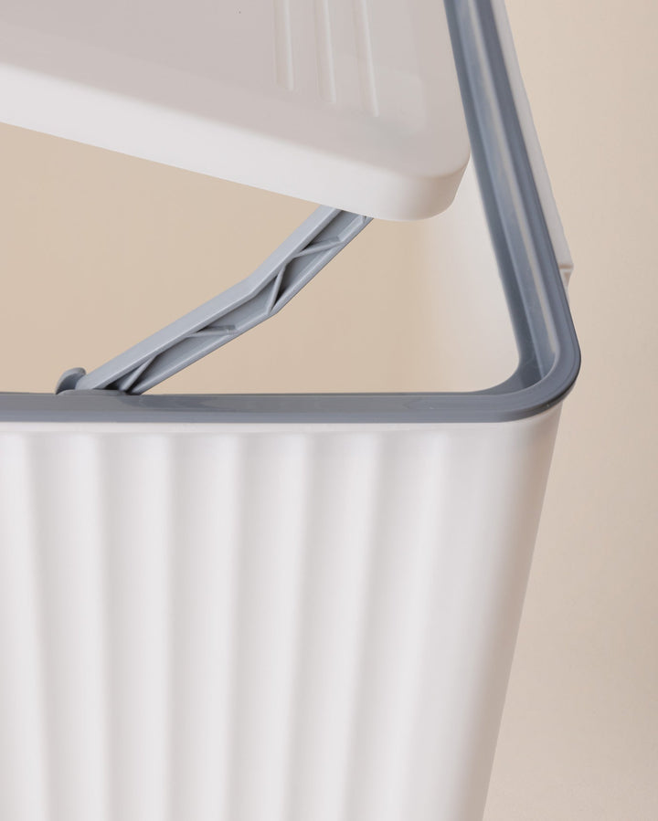 Ninon Hanging Trash Can12 - Madame Coco JO
