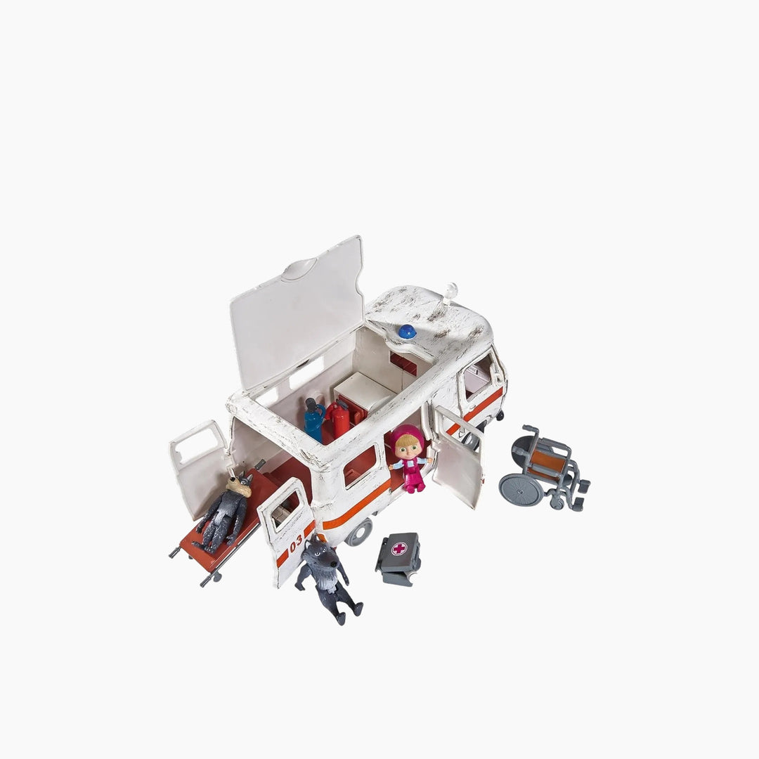 Simba Masha Ambulance Play Set
