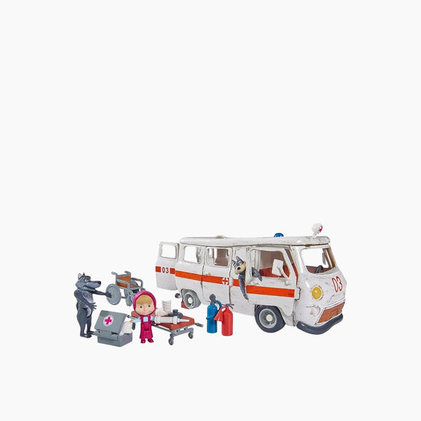 Simba Masha Ambulance Play Set