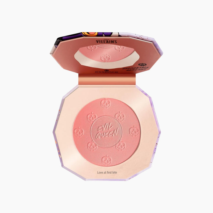 Essence Disney Villains Evil Queen Blush 01