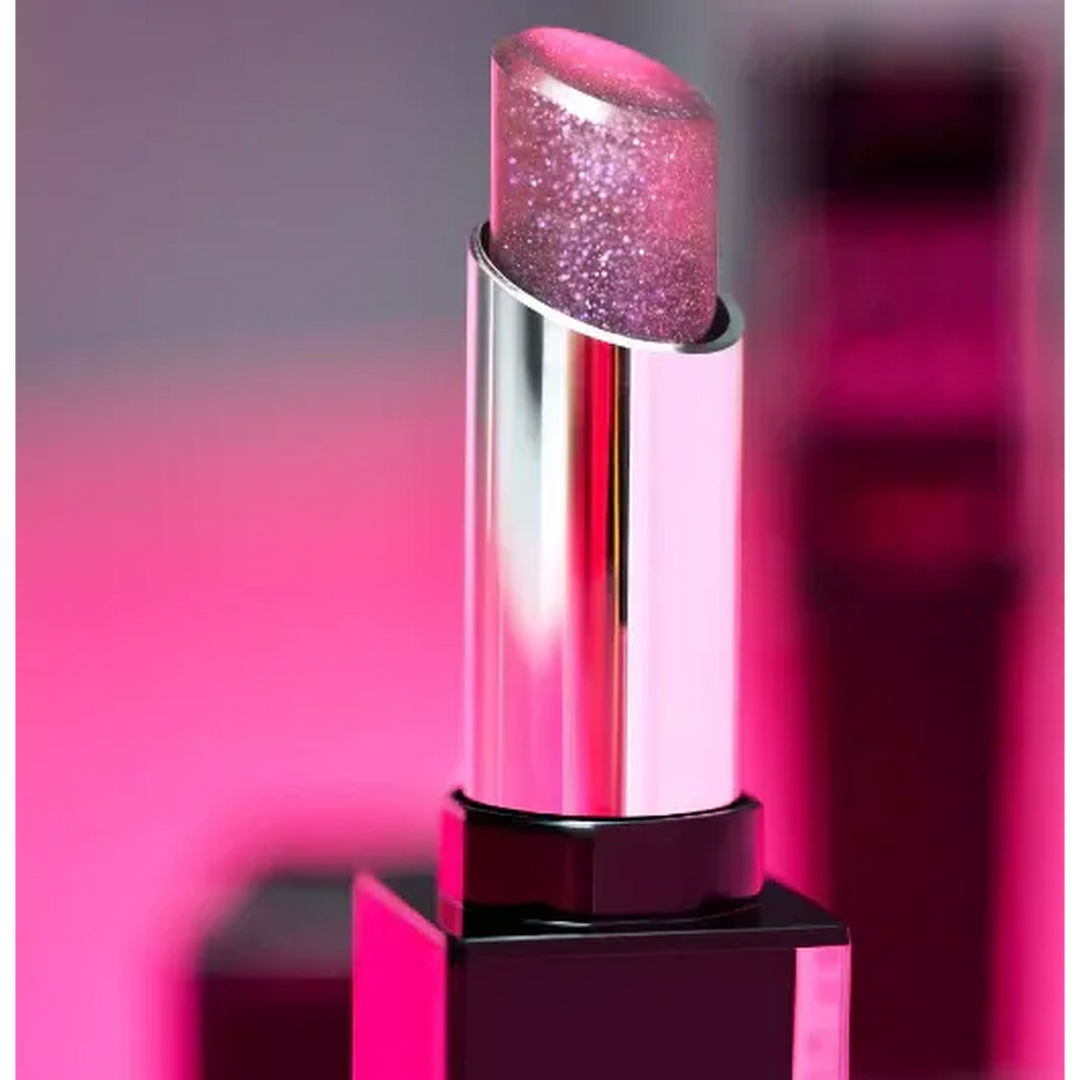 Essence Pink Is The New Black Colour-Changing Lip Glow 01