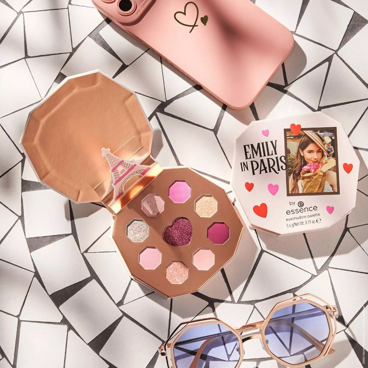 Essence Emily In Paris Eyeshadow Palette 01