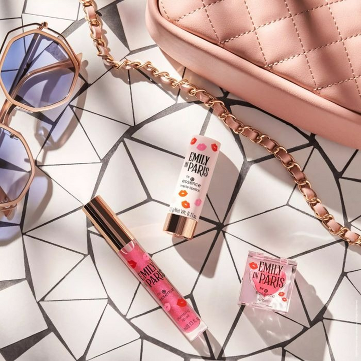 Essence Emily In Paris Matte Lipstick 01