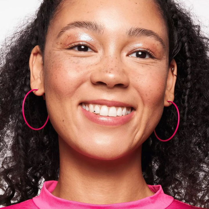 Essence Baby Got Glow Liquid Highlighter 30 Breezy Bronze