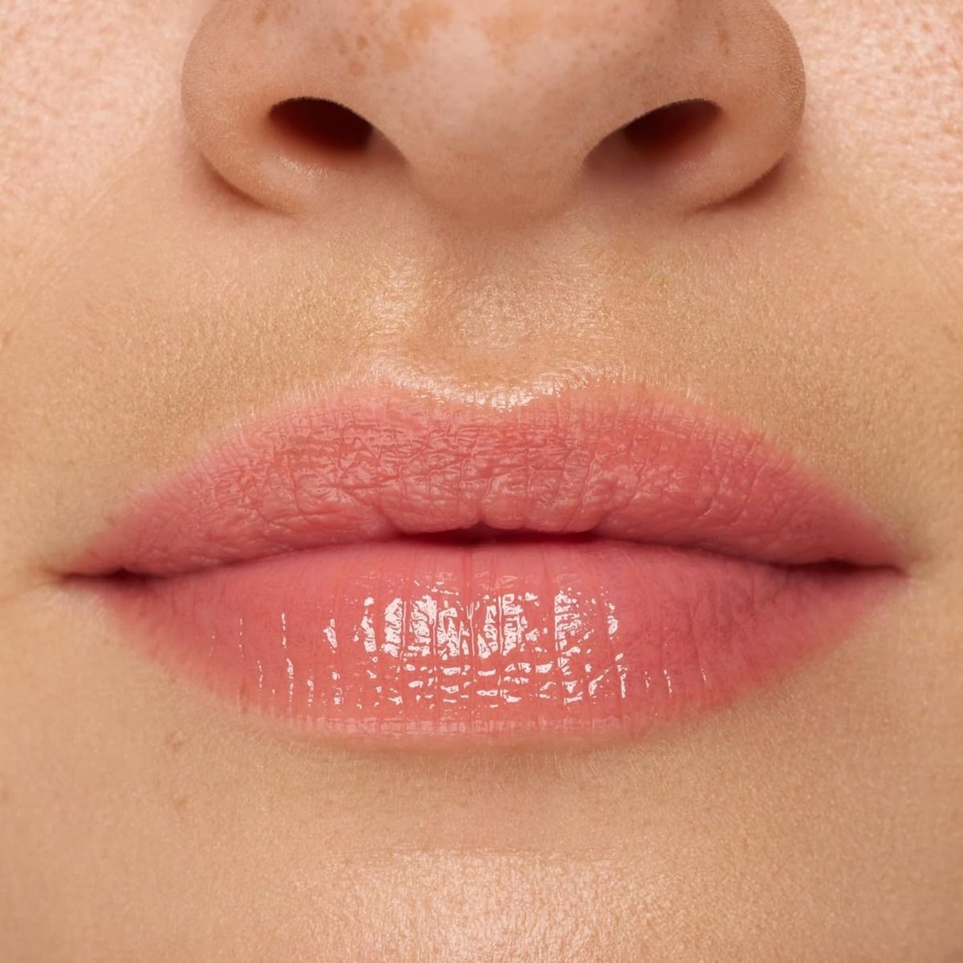 Essence Extreme Shine Volume Lip Gloss 16 Nude Sorbet Essence Extreme Shine Volume Lip Gloss 16 Nude Sorbet
