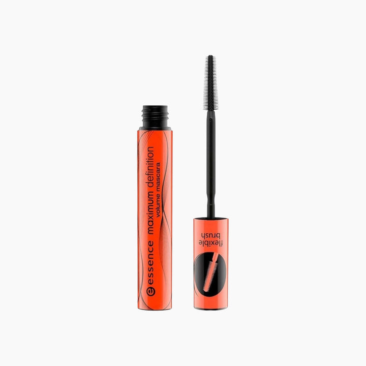 Essence Maximum Definition Mascara 01