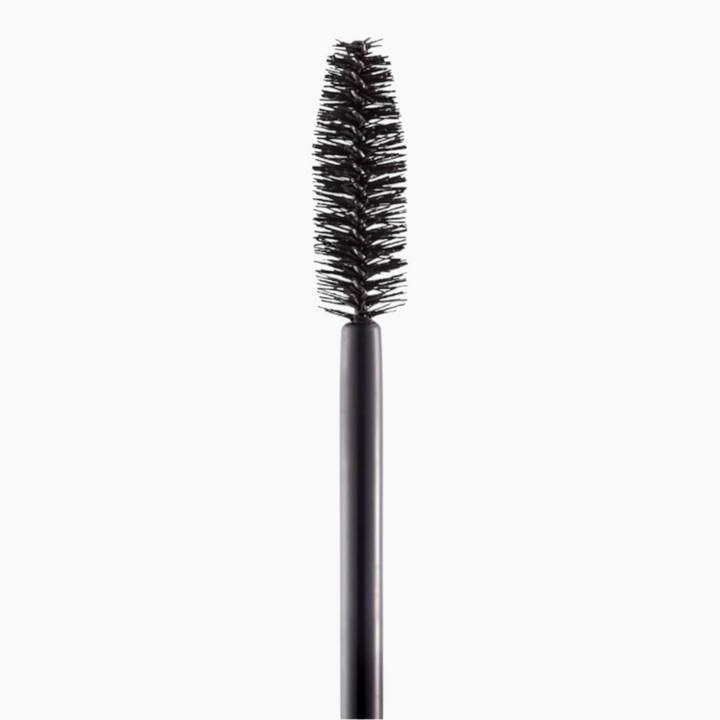 Essence Get Big! ماسكارا مكثفة لتكثيف الرموش