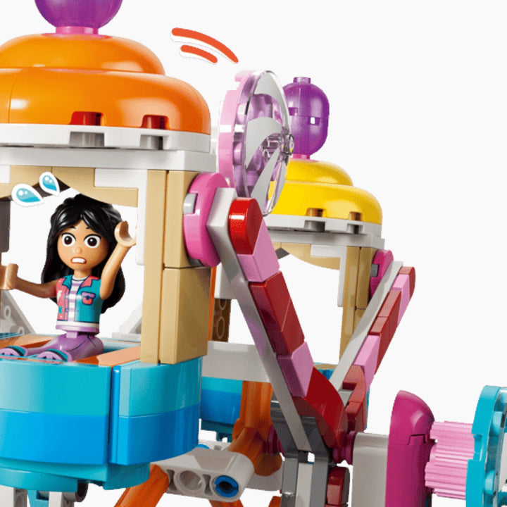 LEGO Candy &amp; Cupcake Ferris Wheel
