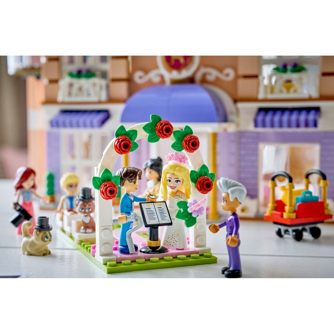 LEGO Heartlake City Grand Hotel