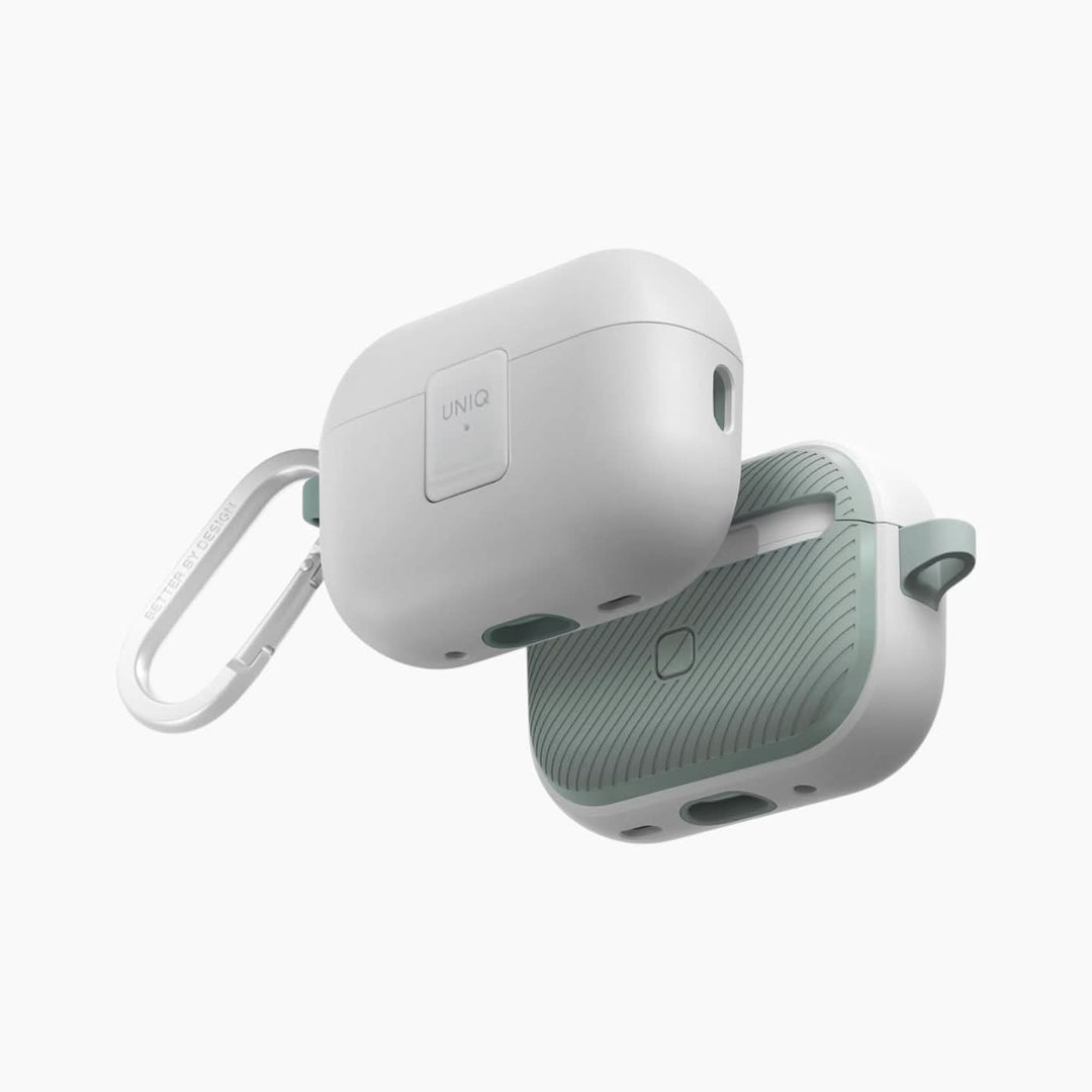 Uniq Clyde AirPods Case