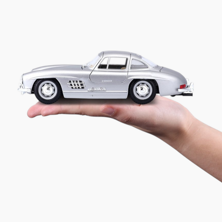 Maisto Burago Mercedes-Benz 300 SL (1954) 1:24 Collection B (No Stand)
