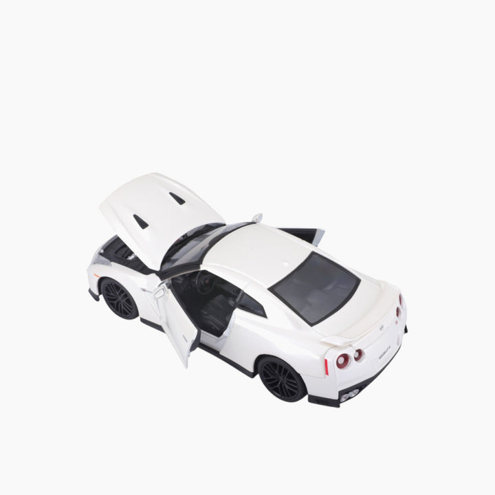 مايستو بوراجو نيسان GT-R مجموعة 1:24 أ (بدون قاعدة)