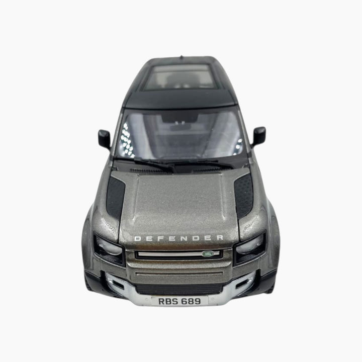 Maisto Burago Land Rover Defender (2022) 1:25 Collection A (No Stand)
