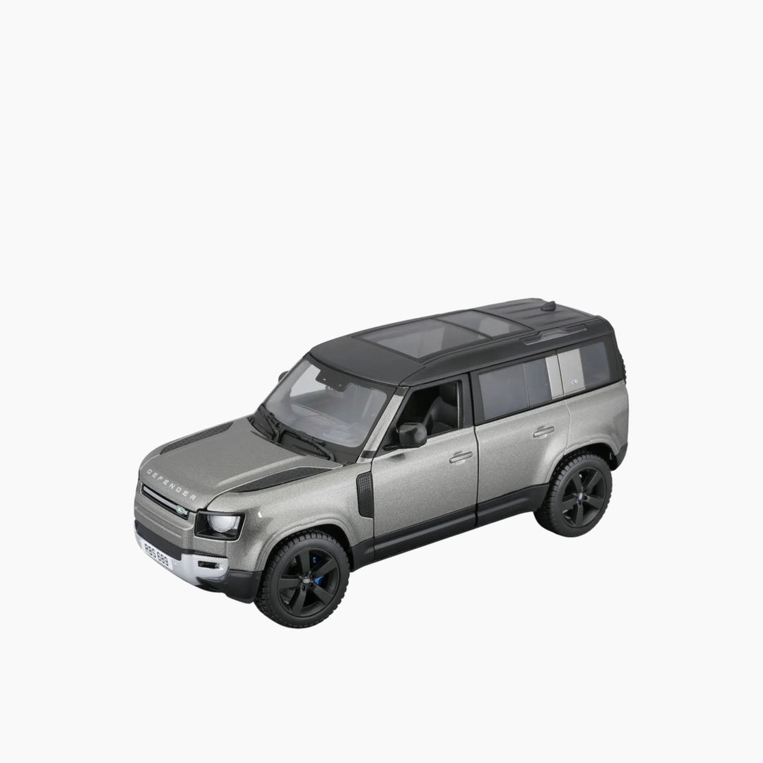 Maisto Burago Land Rover Defender (2022) 1:25 Collection A (No Stand)