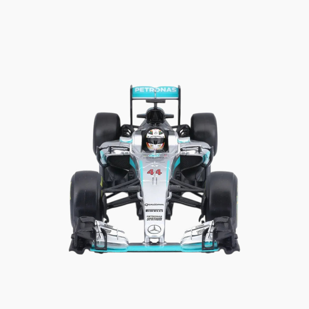 Bburago 2016 Mercedes AMG Petronas W07 Hybrid Diecast Car