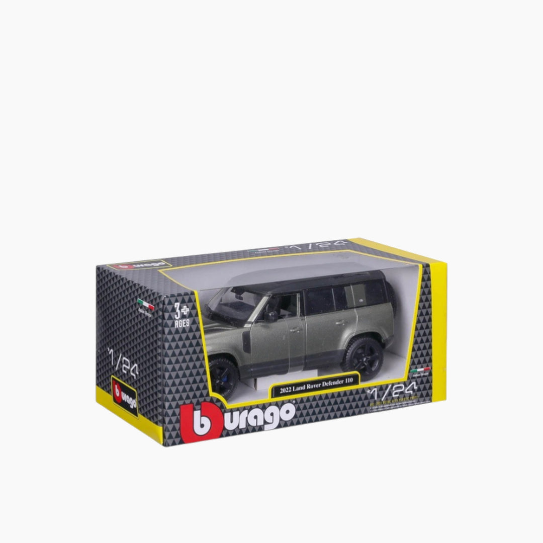 Maisto Burago Land Rover Defender (2022) 1:25 Collection A (No Stand)