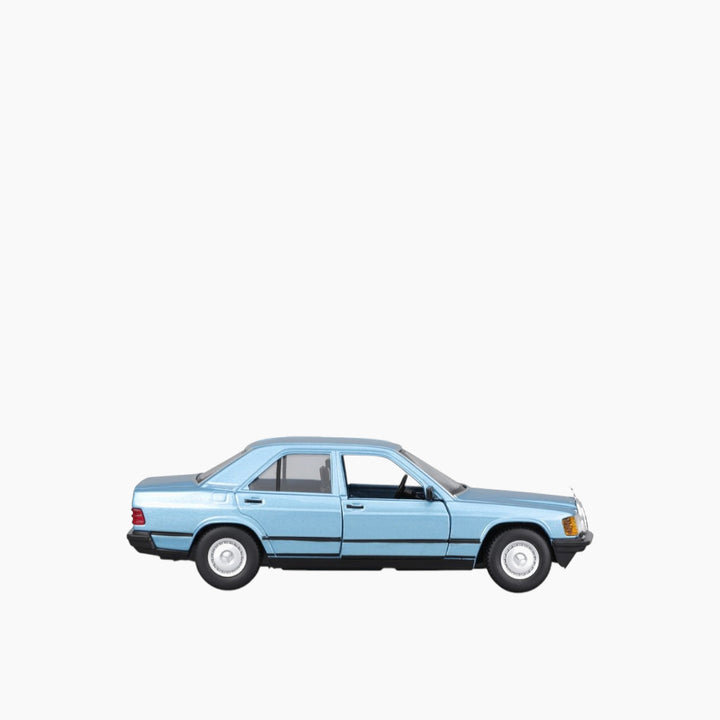 Maisto Burago Mercedes-Benz 190E (1987) 1:25 Collection A (No Stand)