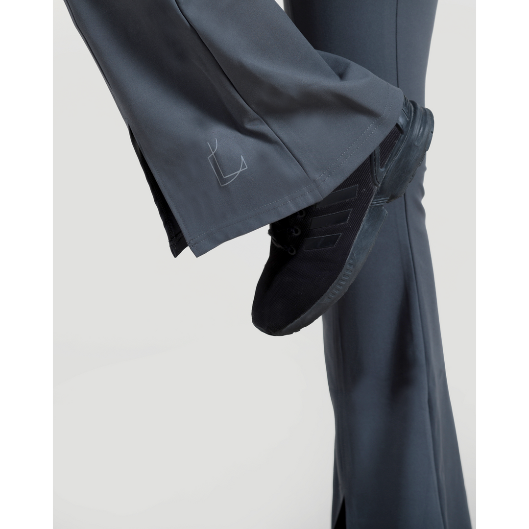 L Official Front Slit Pants