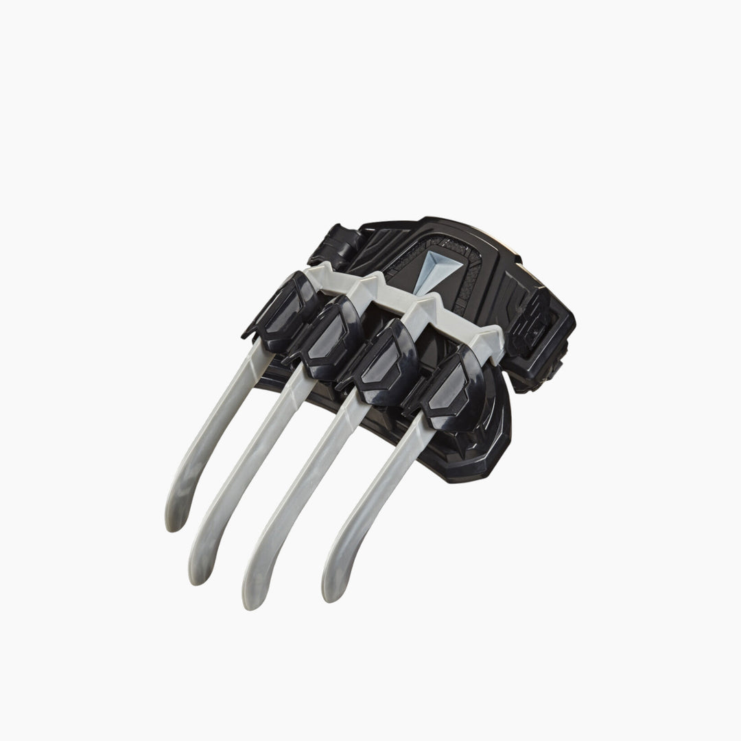 Hasbro Black Panther Glove with extendable slash claws