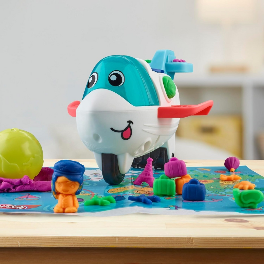 Play-Doh Airplane Explorer set with rolling aeroplane and world map playmat