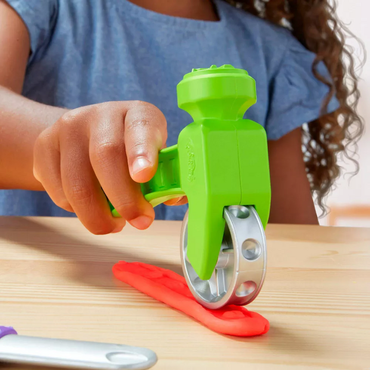 Hasbro Play-Doh Stamp &amp; Saw Tool Bench play dough tool set with 5 cans of Play-Doh